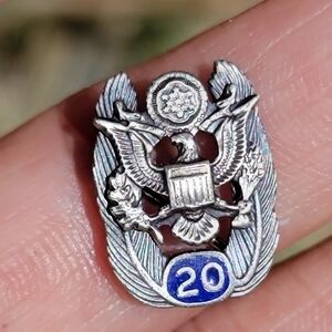 Vintage solid 925 sterling silver U.S. Army 20-year service lapel pin Vintage